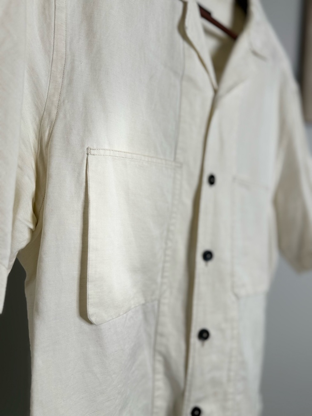 Zegna Men's Cream Short-Sleeve Button-Down Shirt - Picture 3 of 8